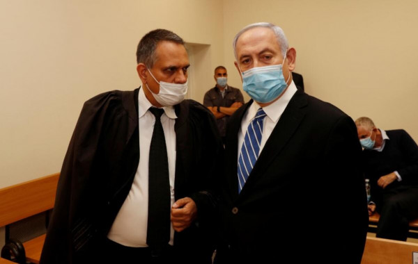 توالي ردود الفعل في إسرائيل على انطلاق محاكمة نتنياهو بين مؤيد ومعارض