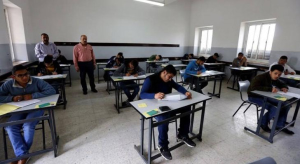 78 ألف طالب وطالبة يؤدون امتحانات الثانوية العامة بالضفة وغزة