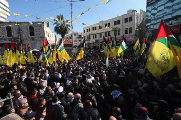 اجتماع ومهرجان في نابلس دعماً لقرارات القيادة ورفضاً للتعامل مع الاحتلال