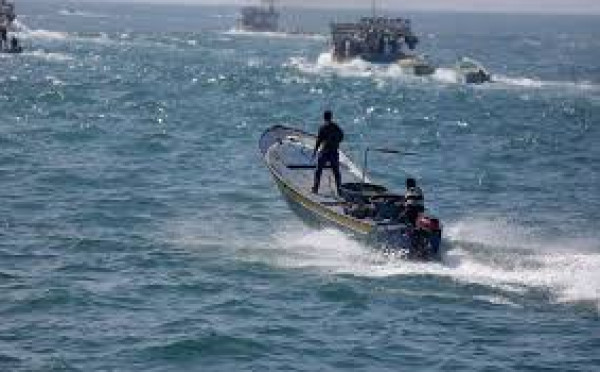 نقابات العمال توثق 17 اعتداءً إسرائيلياً على الصيادين منذ بداية 2020