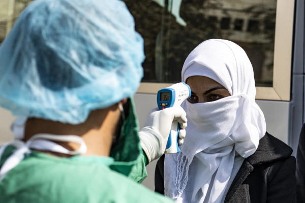 العراق: تحذيرات من انهيار النظام الصحي بسبب (كورونا)