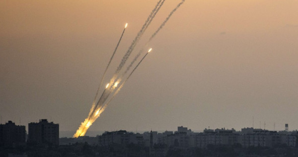 إسرائيل تزعم: حماس تطلق صاروخين تجريبين نحو البحر