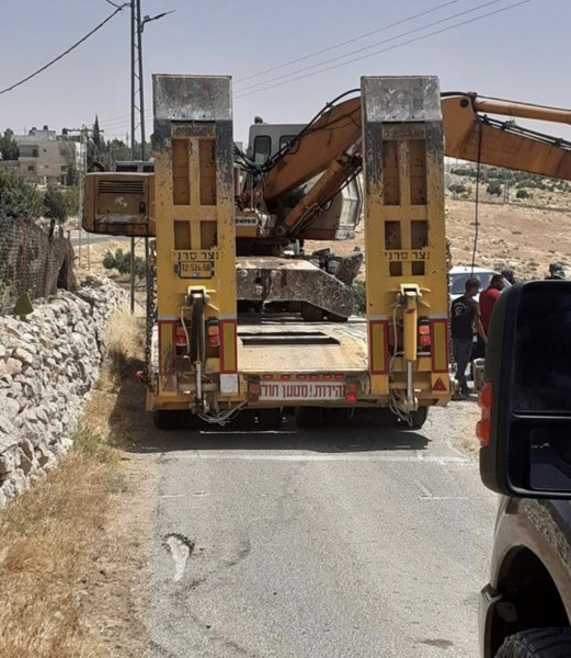 قوات الاحتلال تخطر بوقف العمل بحفريات لمدرسة "كيسان" شرق بيت لحم
