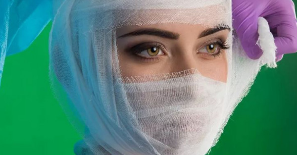 عمليات تجميل غريبة تسبب تشوهات للسيدات في المكسيك