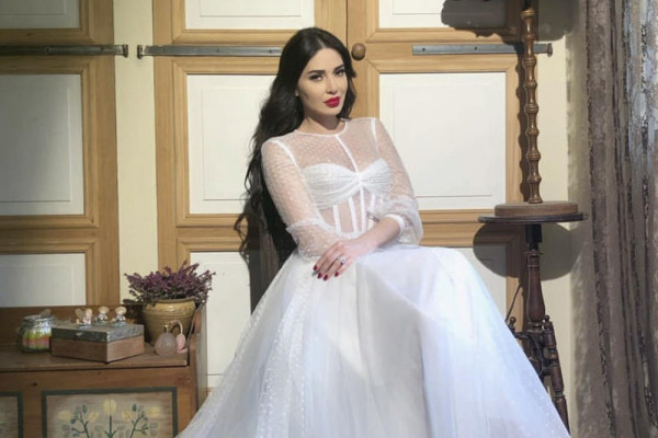 استوحِ فستان زفافك من النجمات اللبنانيات