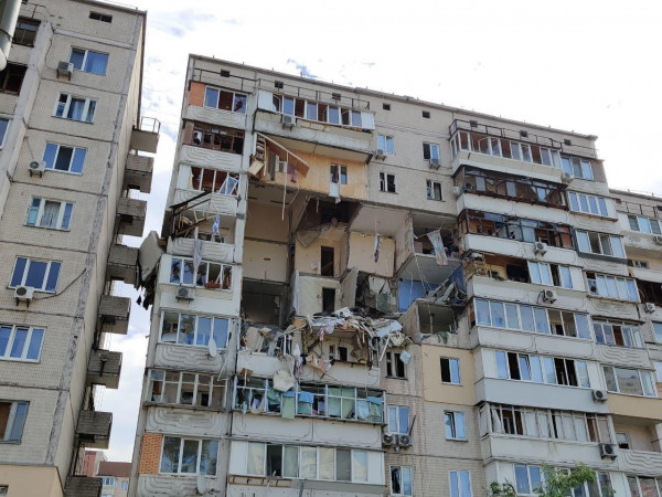 قتيلان جراء انفجار غامض بعمارة سكنية في كييف