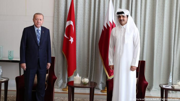 أردوغان: بحثت مع الأمير تميم جميع قضايا دول المنطقة
