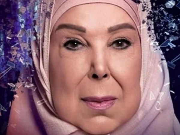 فان دام ينعي رجاء الجداوي بصورة تجمعهما: "أنا مصدوم"