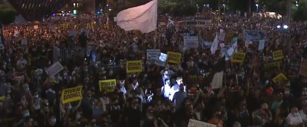 فيديو: مسيرة كبيرة في تل أبيب احتجاجاً على سياسة الحكومة الإسرائيلية الاقتصادية