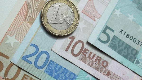 اليورو يقفز إلى أعلى مستوى له في أربعة أشهر