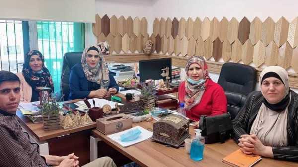 قسم الاسرة والطفولة بمديرية تنمية الخليل تعقد عدد من مؤتمرات الحالة