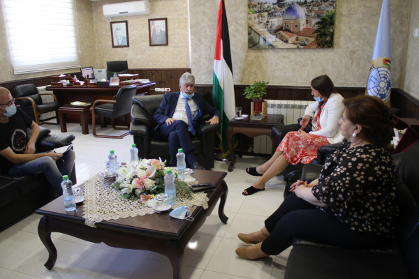 مجدلاني: الحكومة الفلسطينية تُواجه فيروسي "الضم" و(كورونا)