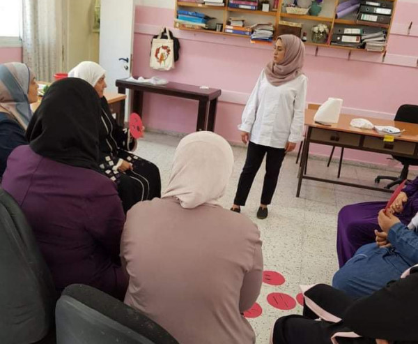 جمعية المراة العاملة تختتم جلسات تدريبية لمعلمات محافظة نابلس