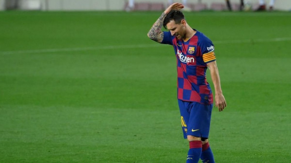 ثلاثة أسباب وراء طلب ليونيل ميسي الرحيل عن برشلونة