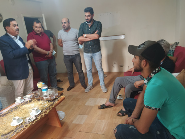 أمين سر حركة فتح في إسطنبول يتفقد أبناء الجالية الفلسطينية