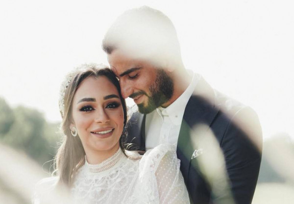 زيجات صيف 2020 وعلاقات النجوم العاطفية..هل يكتب لها النجاح؟