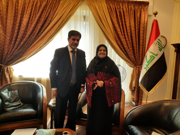 السفير عبد الهادي يبحث مع سفيرة العراق آخر التطورات السياسية على الساحة الفلسطينية