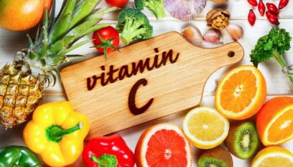 خمس فوائد صحية لفيتامين C مدعومة علمياً