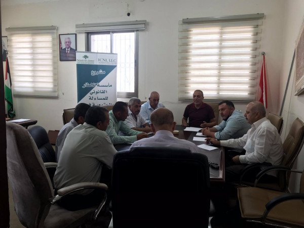 المركز الفلسطيني للاتصال يعقد لقاءا تمهيديا مع بلدية نوبا