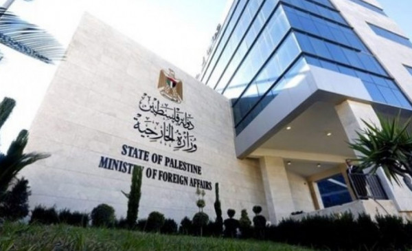 سفارة فلسطين لدى الإمارات تتابع اجلاء العالقين من أبناء قطاع غزة