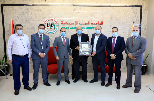 شركة جوال تبارك للجامعة العربية الامريكية بمناسبة مرور 20 عاما على تاسيسها