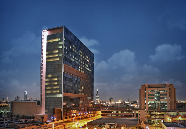 مستشفى الملك فيصل أول مؤسسة تنال جائزة "المؤسسة الصحية الأكثر ترابط تقني"