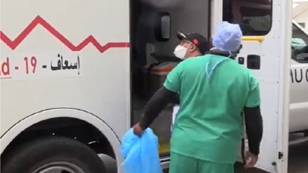 شاهد: نجم الزمالك يدخل بمشادات مع أطباء مغاربة ويرفض النزول من سيارة الإسعاف