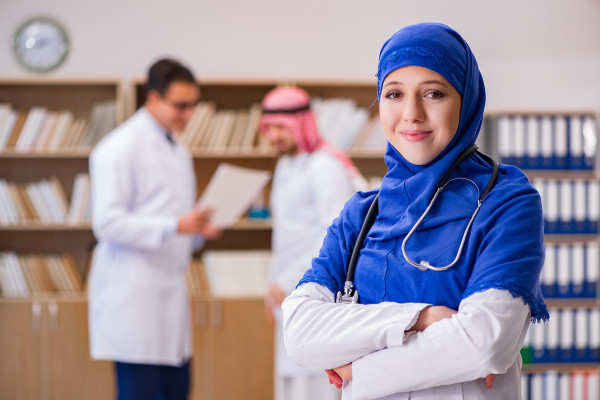 إجازة الاعتماد الدولية تدعم مراكز جراحات اليوم الواحد في الإمارات