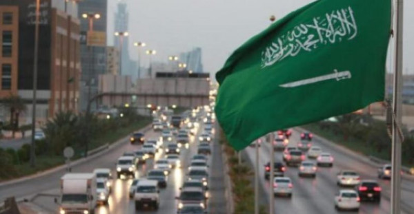 خلال النصف الأول من 2021... السعودية تتجه لإلغاء نظام الكفالة للعاملين الأجانب