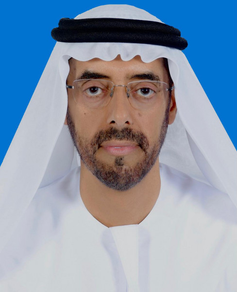 محمد الظاهري: يوم العلم مناسبة تجسّد مفاهيم الفخر والولاء للوطن