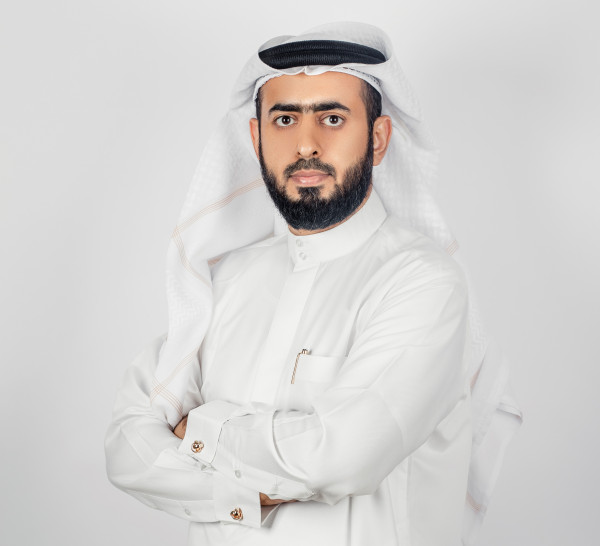 قوانين ترسّخ دور المرأة الاماراتية كشريك فعال في مسيرة التميز والريادة