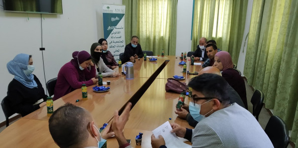 المركز الفلسطيني يعقد ورشة عمل حول تصميم الاطار القانوني للمساءلة المجتمعية