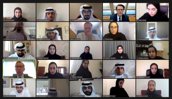 أكاديمية الإمارات الدبلوماسية تستضيف السفير صاموئيل زبوجار