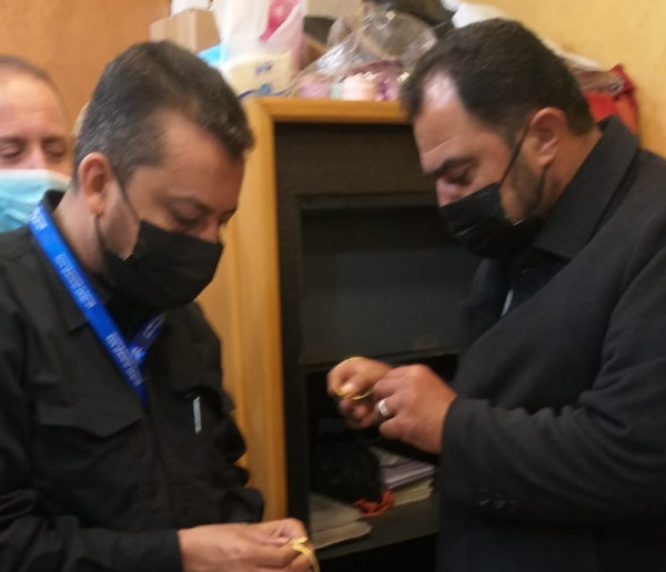 مديرية المعادن الثمينة تنظم جولات على محال بيع الذهب في غزة