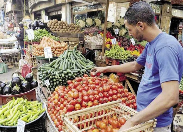 طالع.. قائمة أسعار الخضروات والفواكه والدجاج في أسواق غزة
