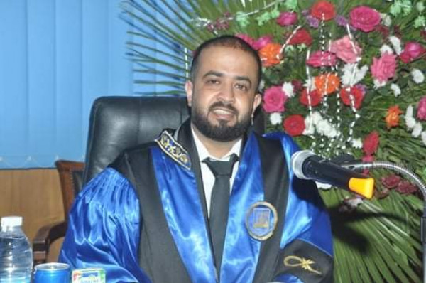 جامعة الإسكندرية تمنح الطالب مؤمن المصدر من غزة درجة الدكتوراه