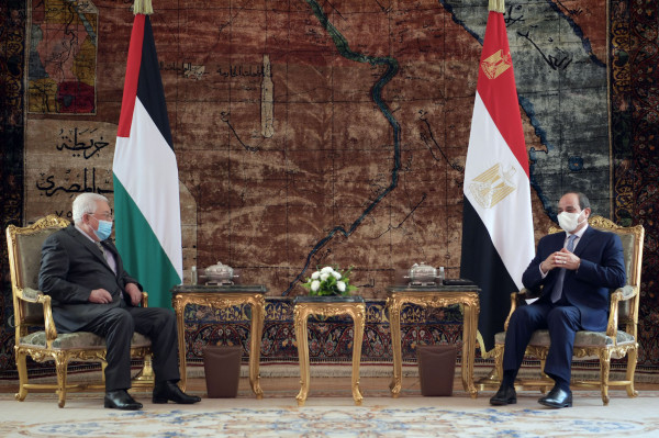 حماس تُعلق على بيان الرئاسة المصرية بعد لقاء الرئيس عباس والسيسي