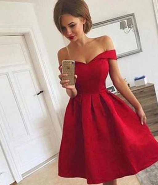 اختاري فستان خطوبتك الأحمر من وحي النجمات