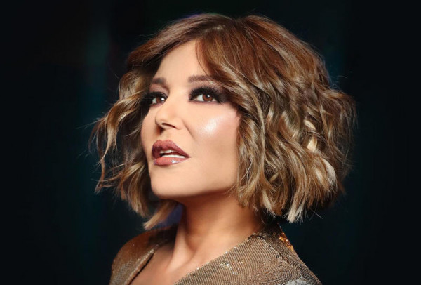 إليكِ تسريحات شعر وأساليب مكياج من سميرة سعيد