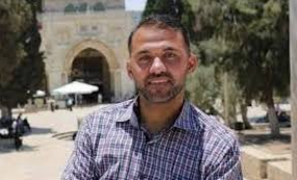 محكمة الاحتلال تمدد اعتقال الصحفي طارق أبو زيد