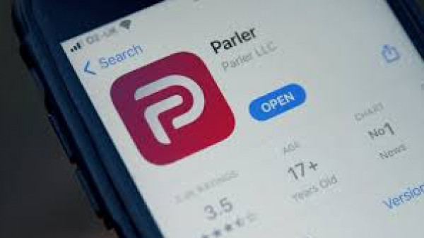 آبل وأمازون تحذفان تطبيق Parler للتواصل الاجتماعي
