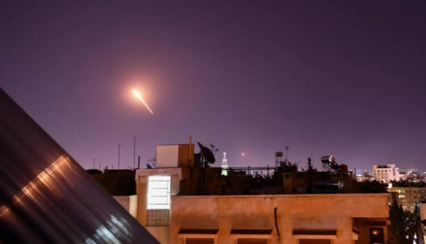 المرصد السوري: مقتل 16 في غارات إسرائيلية على شرق سوريا
