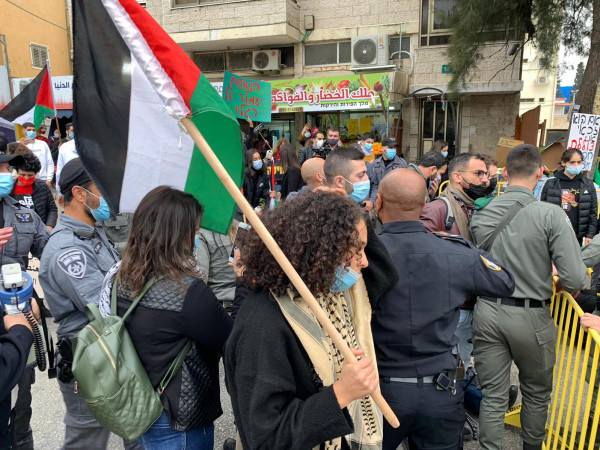 شاهد: تظاهرات واشتباكات مع الشرطة في الناصرة احتجاجاً على زيارة نتنياهو