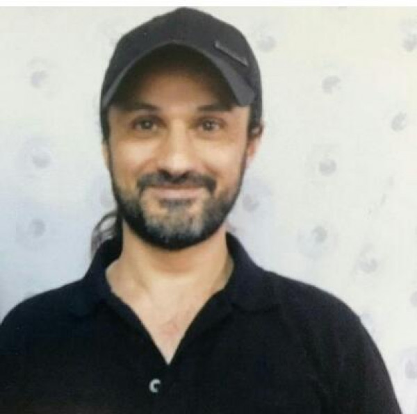 الأسير محمد عباد يدخل عامه 20 في سجون الاحتلال