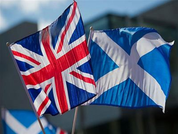 أسكتلندا تعتزم إجراء استفتاء للاستقلال عن بريطانيا