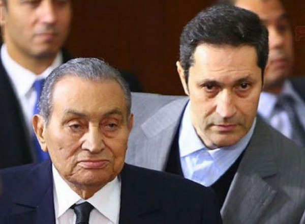 سياسي مصري يكشف أسرار جديدة عن حسني مبارك وأخطر رجاله
