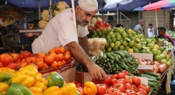 قبل الحظر الأسبوعي.. طالع أسعار الخضروات والدواجن واللحوم في غزة