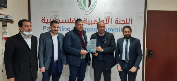 المكتب التنفيذي للجنة الأولمبية يلتقي مسؤولي اتحادات الشراع والأثقال والريشة الطائرة