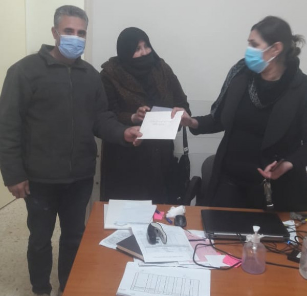 لجنة المتابعة للمهجرين الفلسطينيين من سوريا تلتقي مديرة خدمات الأونروا بمخيم مارالياس