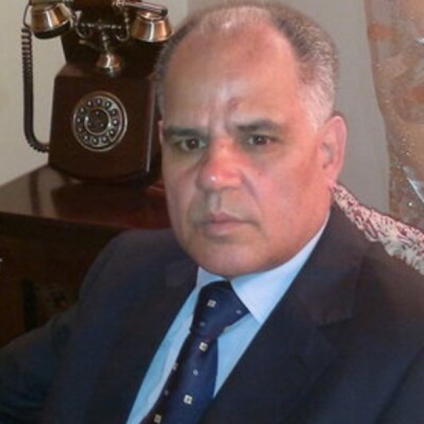 خلافات مصطنعة بين الرئيس ومروان البرغوثي
